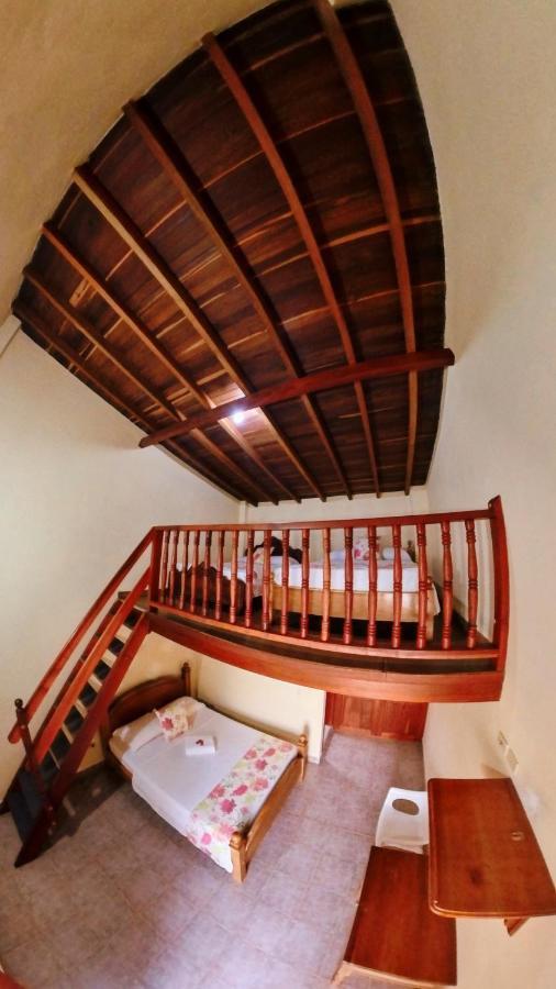 La Casa De Las Flores Hostal Jardin Bagian luar foto