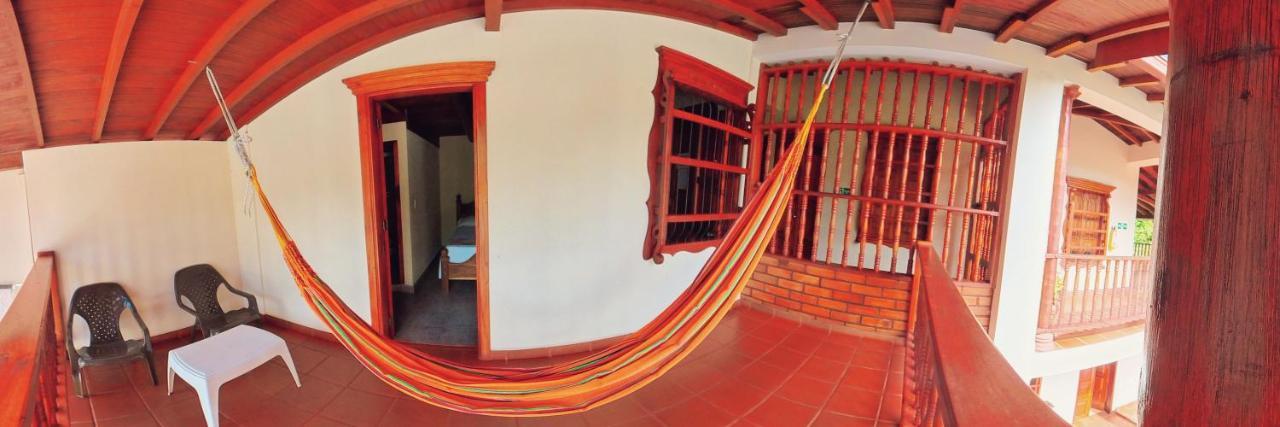 La Casa De Las Flores Hostal Jardin Bagian luar foto