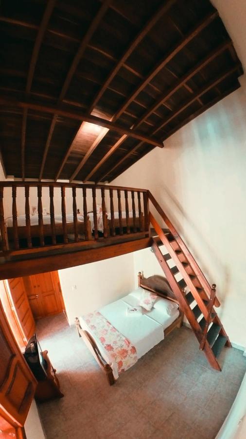 La Casa De Las Flores Hostal Jardin Bagian luar foto