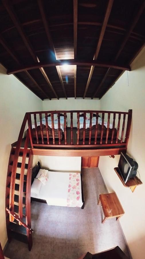 La Casa De Las Flores Hostal Jardin Bagian luar foto