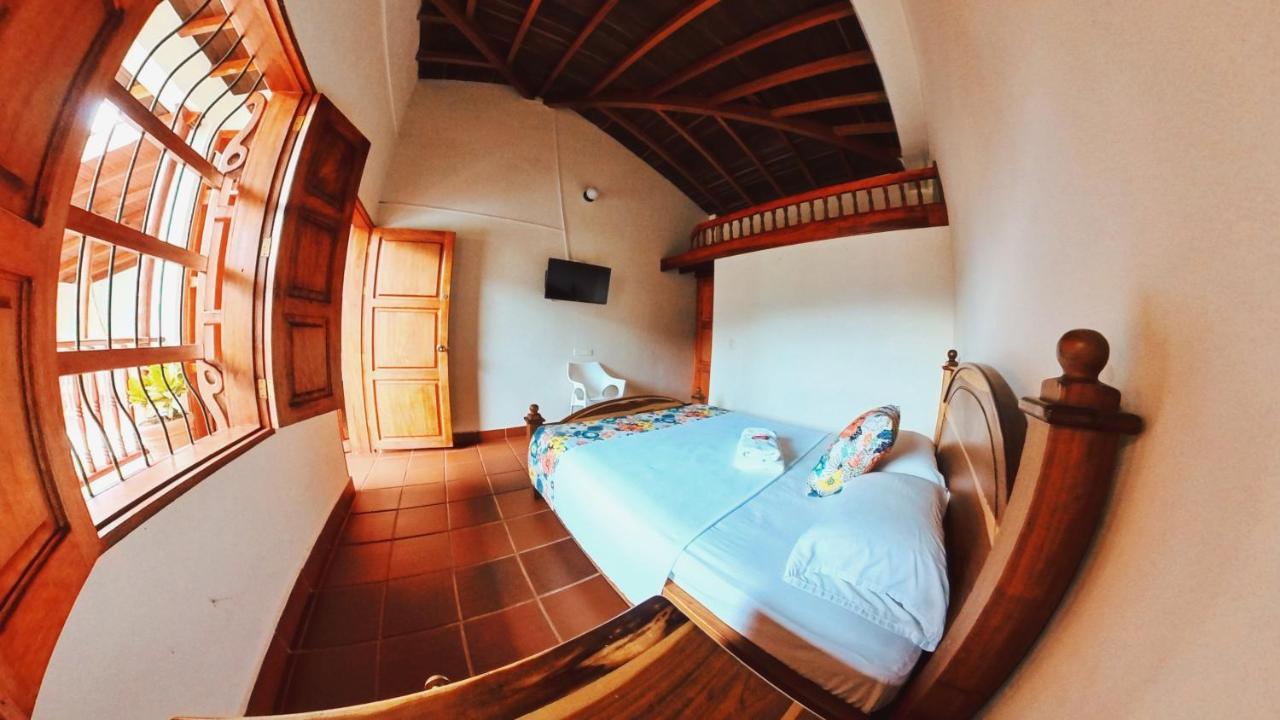 La Casa De Las Flores Hostal Jardin Bagian luar foto