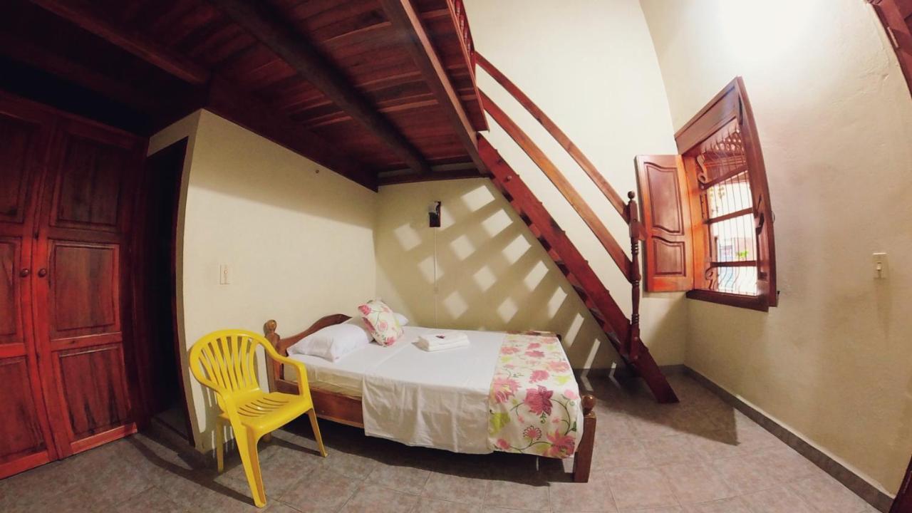 La Casa De Las Flores Hostal Jardin Bagian luar foto